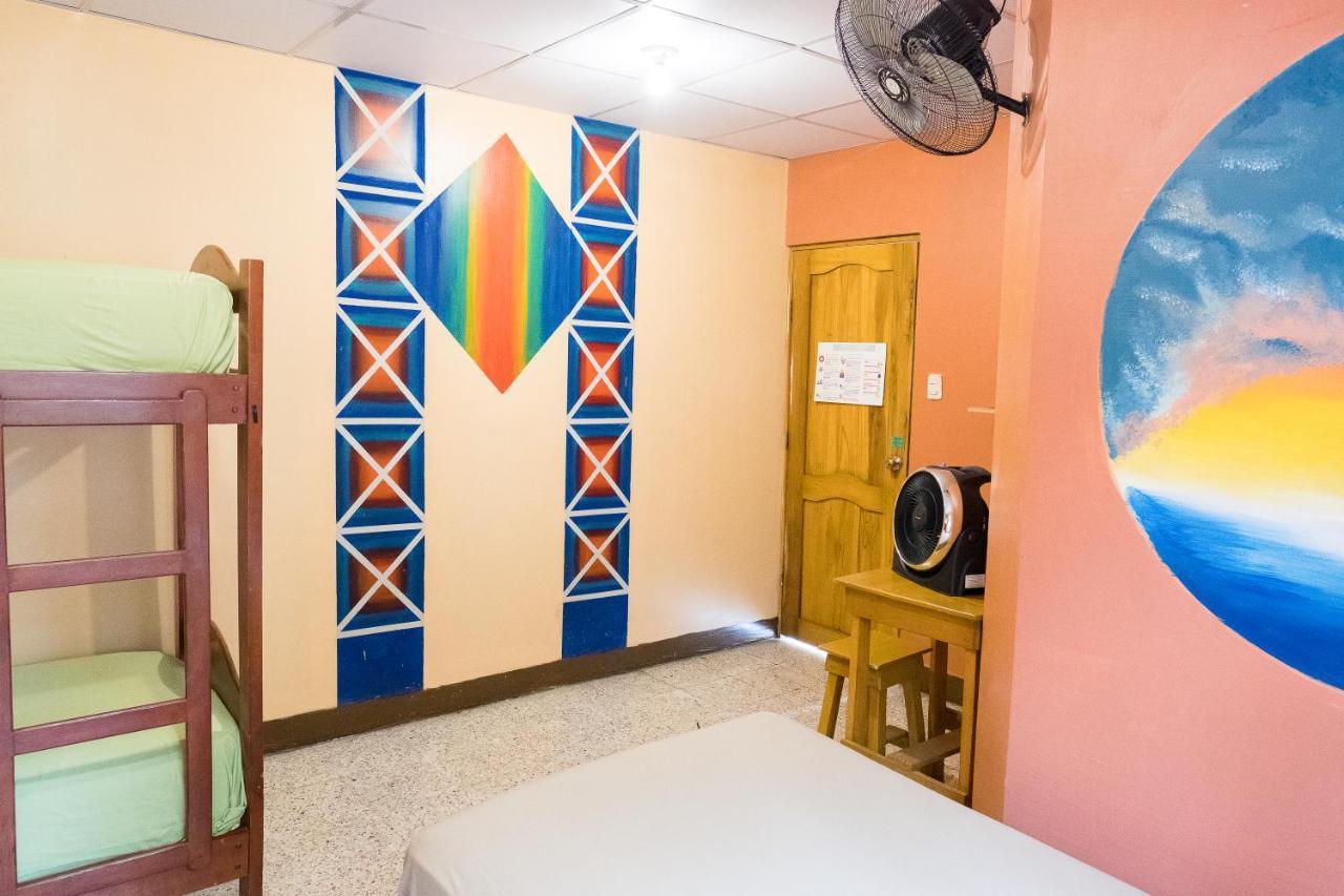 Hostel Nucapacha Guayaquil Luaran gambar